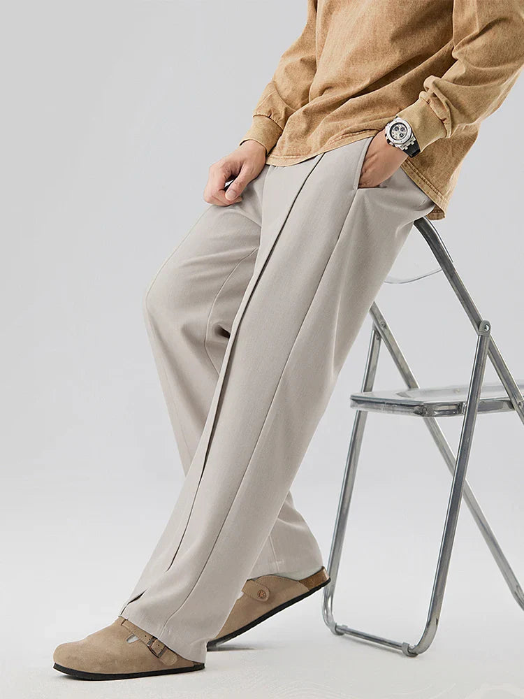 Phill | Straight Cut Pleated Pant